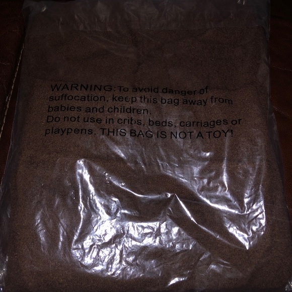 ⭐️HP🎉NWT Jeffree Star ⭐️ Brown Teddy PullOver⭐️ - Picture 10 of 16